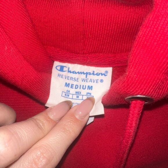 Men’s Red Champion Sweatshirt - Picture 7 of 8